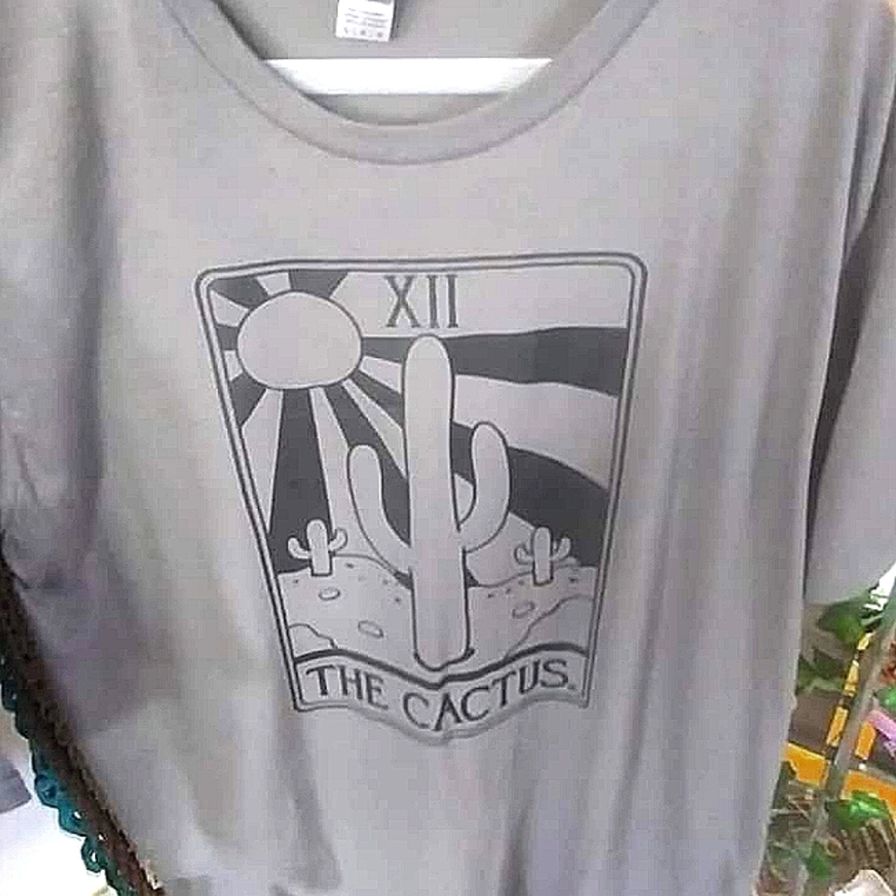 Grey Cactus tarot tee Size Large